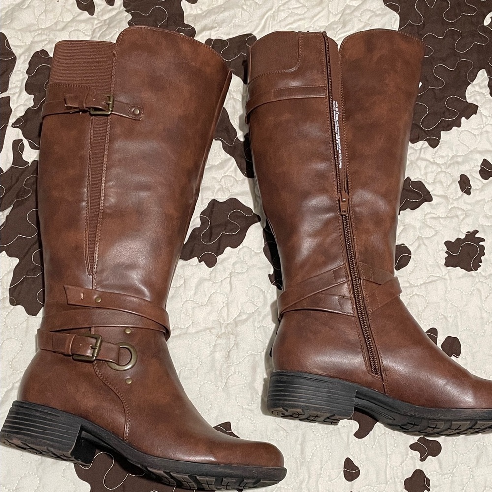 NWOT-Brown Knee-High Riding Boots